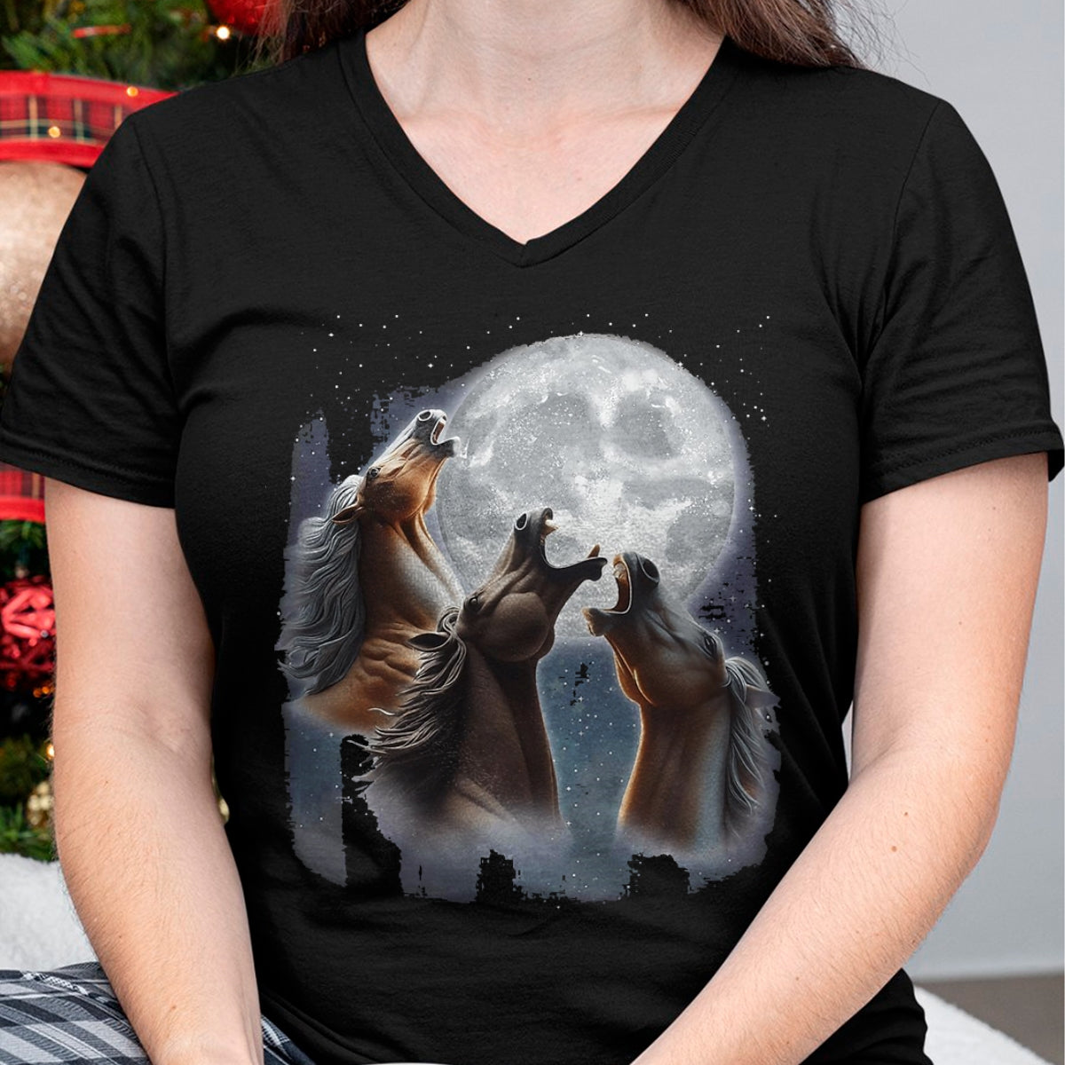 V-neck T-shirt.jpg